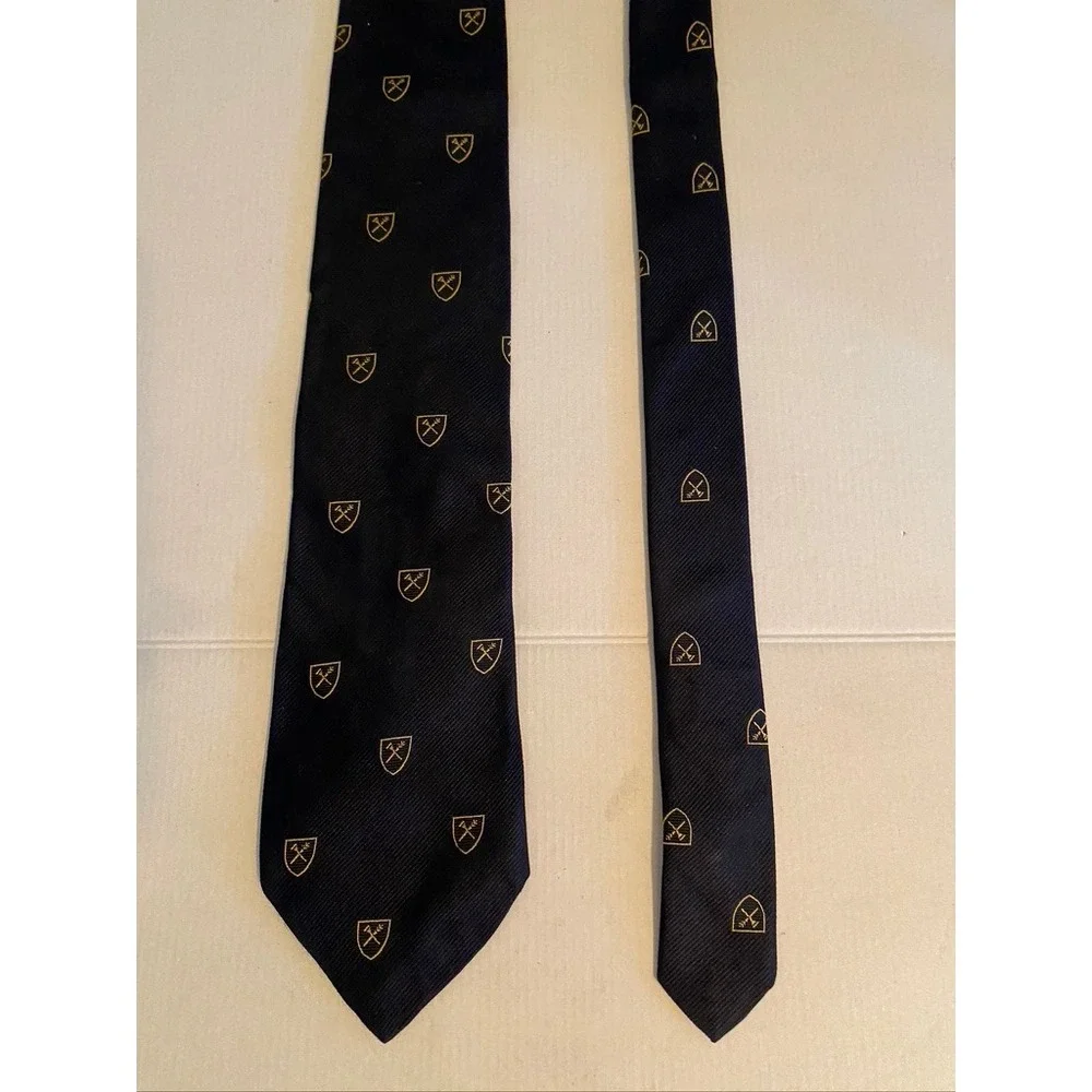 Emory University Stratton-Crooke Navy Blue Silk Crest Necktie Men Collegiate Tie